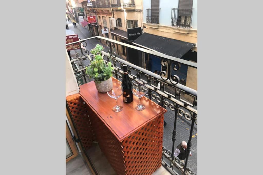 Apartamento de diseño céntrico a 5 min de playa  Alicante Exterior foto